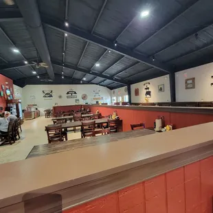 sushi and sashimi, interior