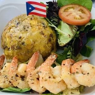 Dufongo con Camarones al ajillo