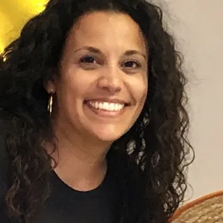 Ida R.