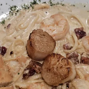 Seafood Carbonara