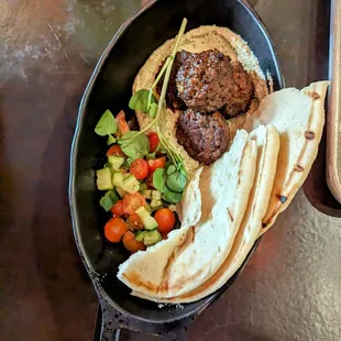 Felucian Kefta Garden Hummus Spread