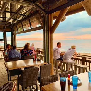 The sunset show is about to begin.  #UpCloseSavor Xp