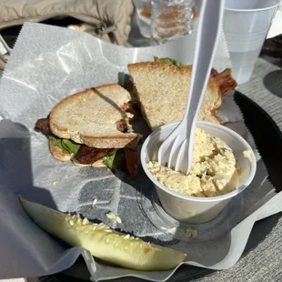 BLT