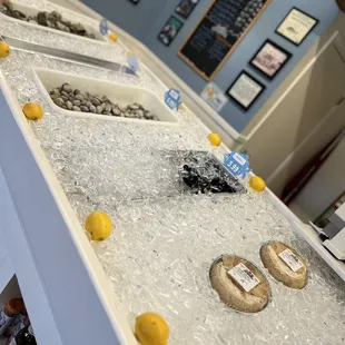  variety of seafood on ice