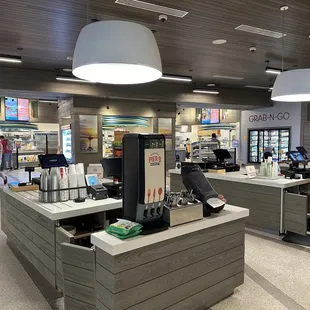 Dockside Pier 8 Market