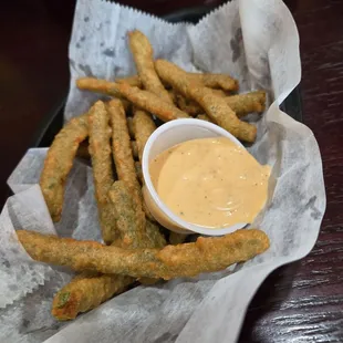 Fried green beans with Chipotle aoli