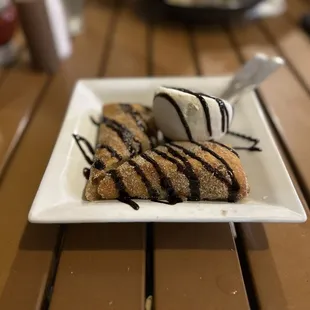 Fried cheesecake