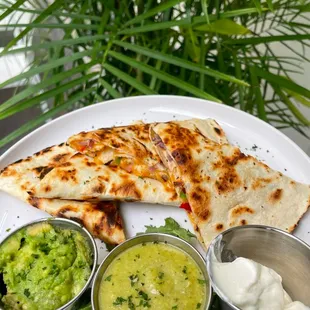 grilled seafood, grilled fish, fish, food, seafood