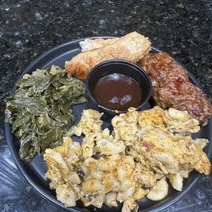 Collard Greens (gf), Chick&apos; n tenders, vegan Seafood Mac&apos; n Cheese, and vegan BBQ ribs (sf)