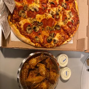 The medium pizza and 10 wings deal online