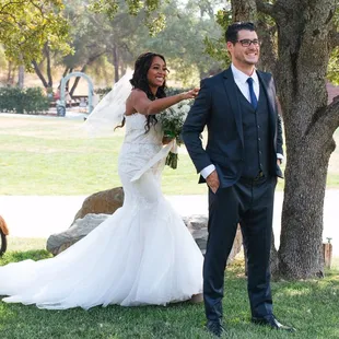 First look by: lixximphotography.com