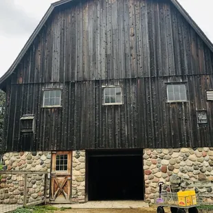Barn