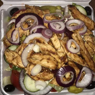 Large chicken Greek salad. It is HUGE!!