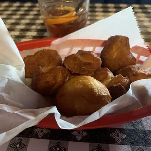 Table rolls