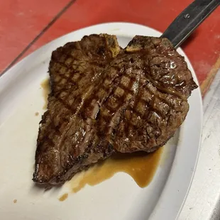 Porterhouse ! This choice of cut includes a filet (the most tender &amp; juicy cut of steak) and a strip!