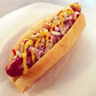 Our basic dog. Relish onion home made toasted bun.