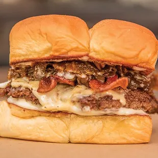HOLY AIOLI – white american cheese, smoked bacon, caramelized onions, garlic aioli