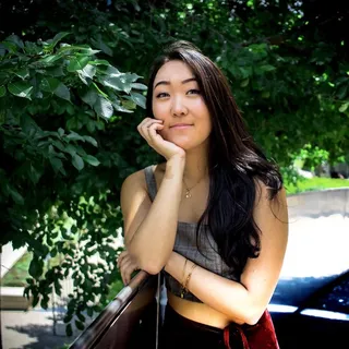 Elena S.