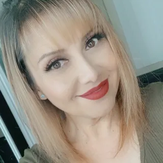 Joanne E.