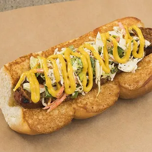 RESERVOIR HOG – polish kielbasa, haus chili, haus slaw, yellow mustard