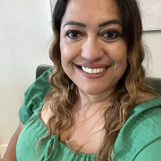 Priscila B.