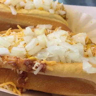 2 chili dog coney special onions