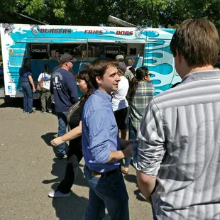 Busy busy for a Friday lunch!