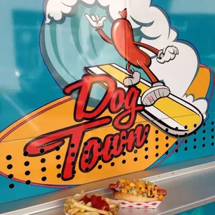 Paradise dog and small fries.