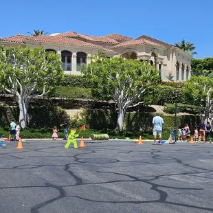 Kids Party
 Dove Cayon, Newport Coast