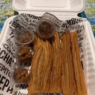 Churros dulce de leche
