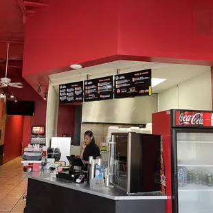 the interior of a fast food restaurant