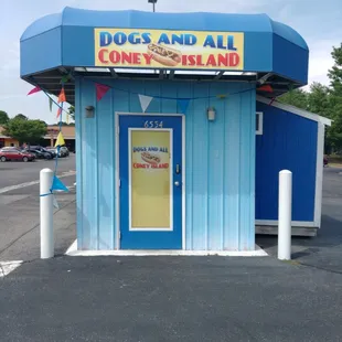 a dog and all coney island