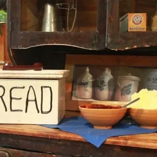 sushi and sashimi, interior