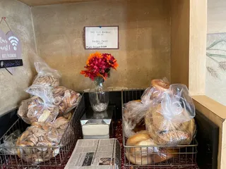 Bonjour Bagel Cafe