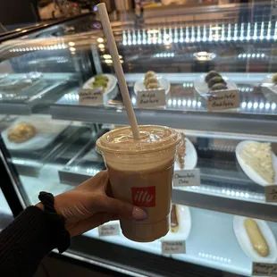 iced white choc mocha