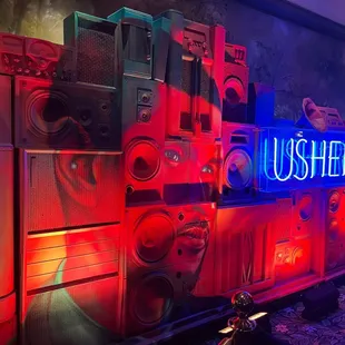 Usher's second to last show in Vegas!