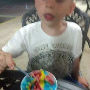 And for those who can appreciate an amazing gelato they have AMAZING children ICE Cremwho aren't as up-to-date with the foodie standards