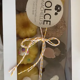 Variety pack $18, comes with free mini