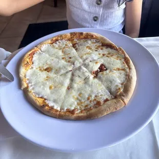 Kids cheese pizza