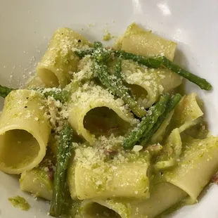 Asparagus pasta