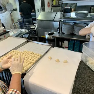 Making crab balls