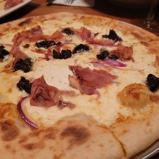 Fig and Pig Pizza
