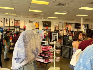 Rue 21