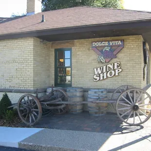 Dolce Vita Wine Shop