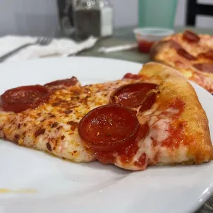 Pepperoni pizza