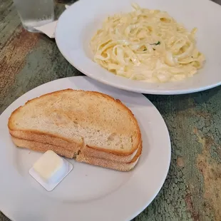Fettuccine Alfredo