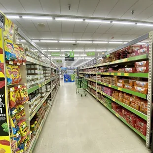 a grocery store aisle