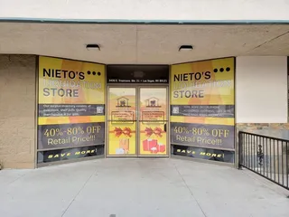 Nieto's Store