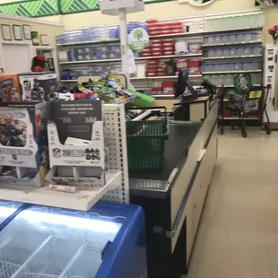 Empty cash register while customers are waiting in line for 30 minutes or more
