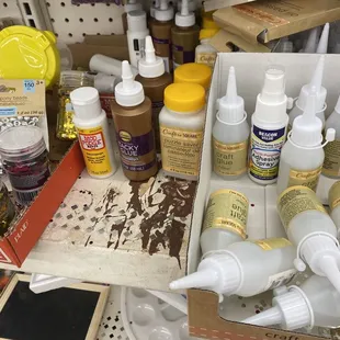 Different craft glues